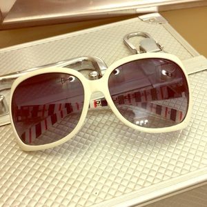 O’Neill white sunnies sunglasses